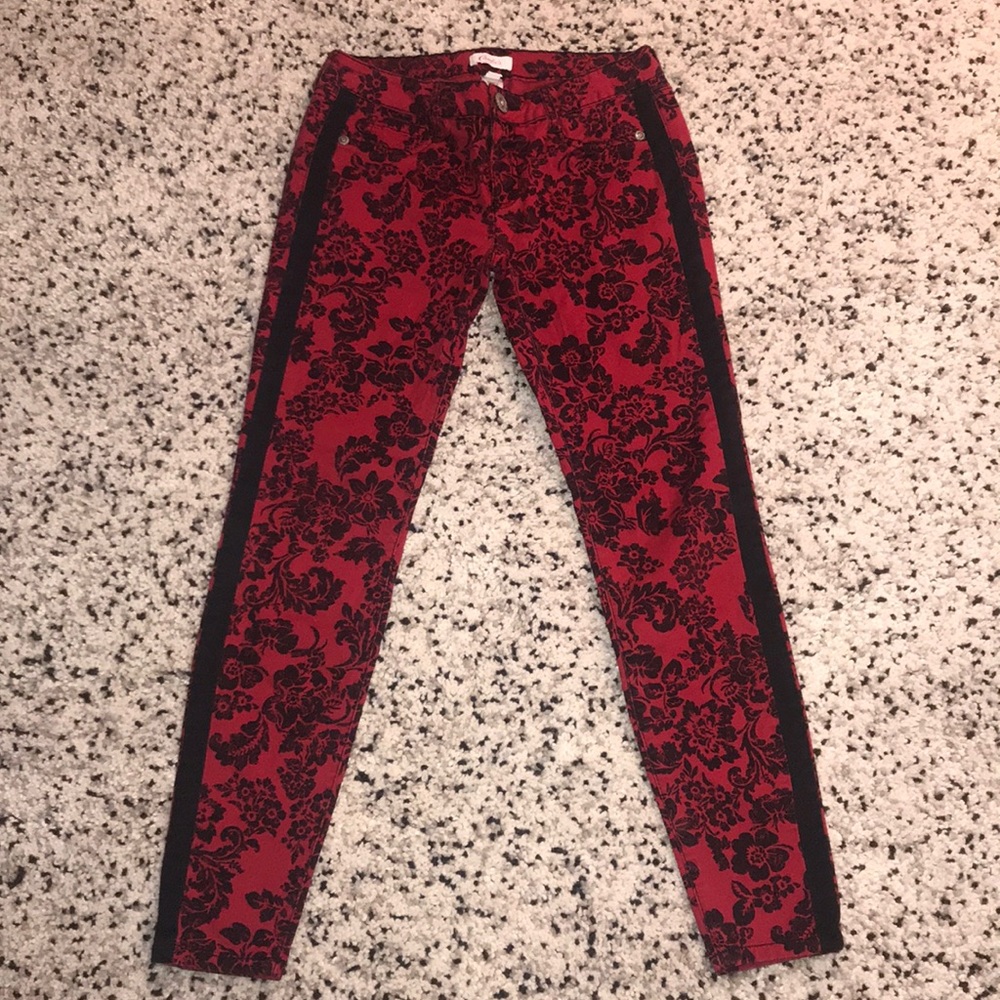 Just In✨ Candie’s Red Black Tuxedo Skinny Jeans - Picture 7 of 9